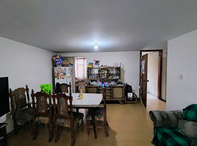 Casa de 6 alcobas en venta en Ciudad Jardin Norte, Bogotá, 340 m² · foto 13 de 21