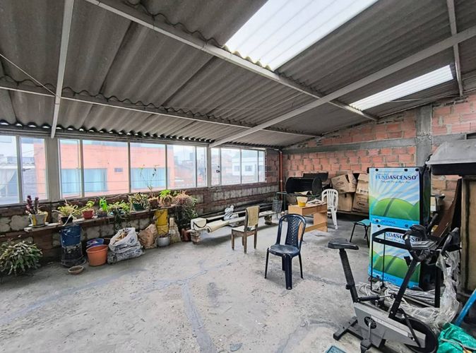 Casa de 6 alcobas en venta en Ciudad Jardin Norte, Bogotá, 340 m² · foto 19 de 21