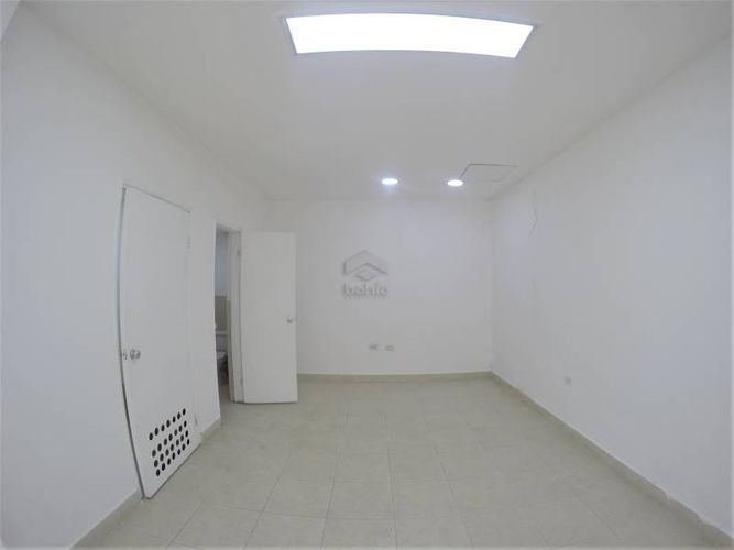 Local en arriendo en Urb. Rosendo Garces, Montería, 120 m² · foto 8 de 13