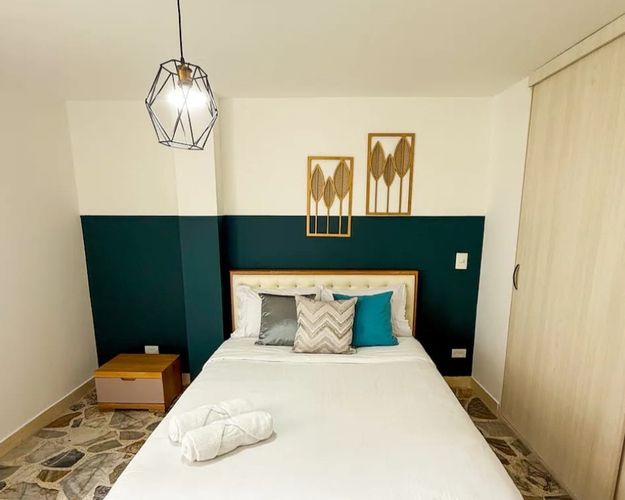 Apartamento de 3 alcobas en arriendo en El Diamante No. 2, Medellín, 140 m² · foto 8 de 12