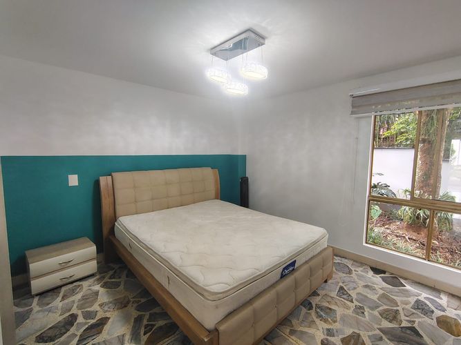 Apartamento de 3 alcobas en arriendo en El Diamante No. 2, Medellín, 140 m² · foto 9 de 12