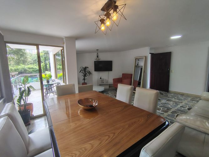 Apartamento de 3 alcobas en arriendo en El Diamante No. 2, Medellín, 140 m² · foto 4 de 12
