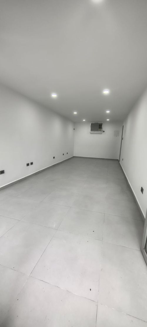 Local en venta en Emporio, Villavicencio, 28 m² · foto 2 de 6