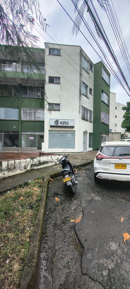 Local en venta en Emporio, Villavicencio, 28 m² · foto 4 de 6