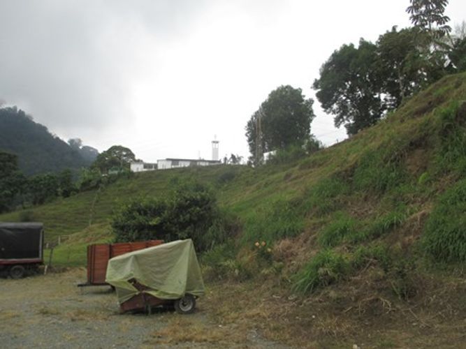Lote en venta en Morrogacho Parte, Manizales · foto 7 de 9