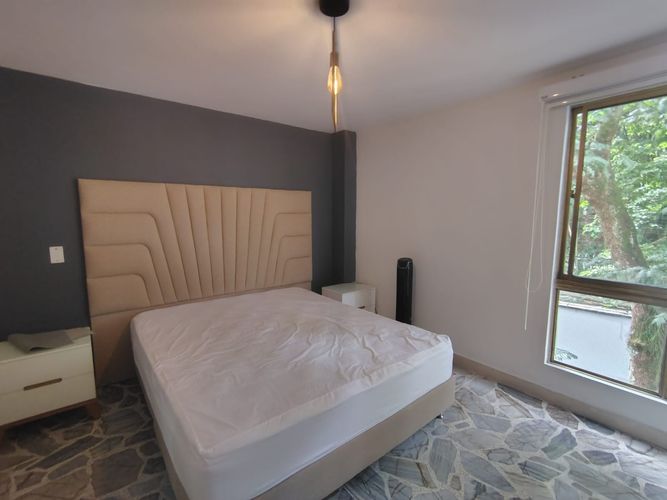 Apartamento de 3 alcobas en arriendo en El Poblado, Medellín, 140 m² · foto 12 de 15