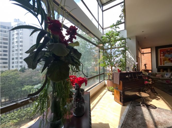 Casa de 3 alcobas en venta en Los Rosales, Bogotá, 360 m² · foto 6 de 24