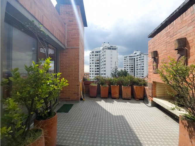 Casa de 3 alcobas en venta en Los Rosales, Bogotá, 360 m² · foto 17 de 24