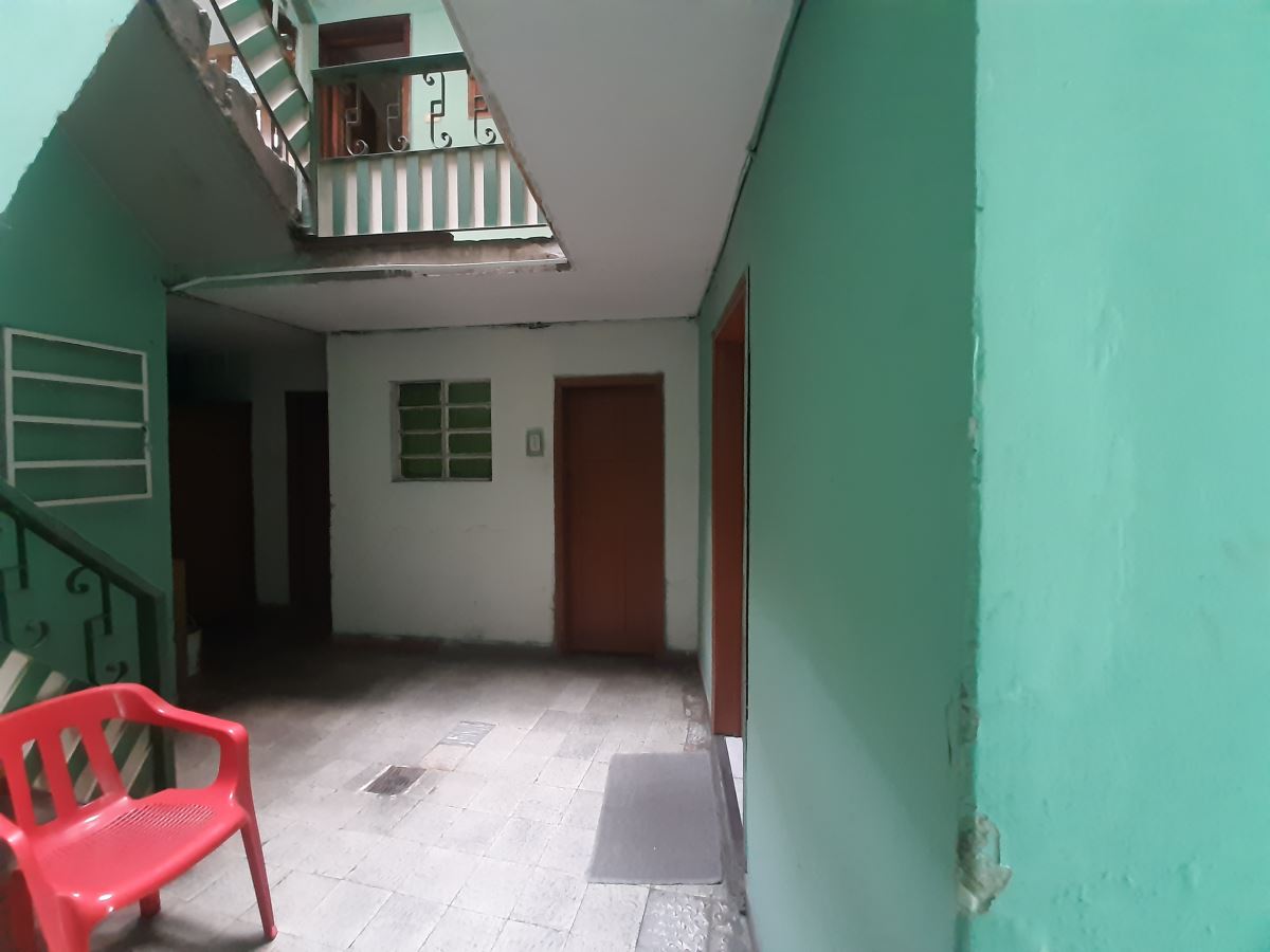 Casa en venta en Engativá, Bogotá · foto 2 de 23