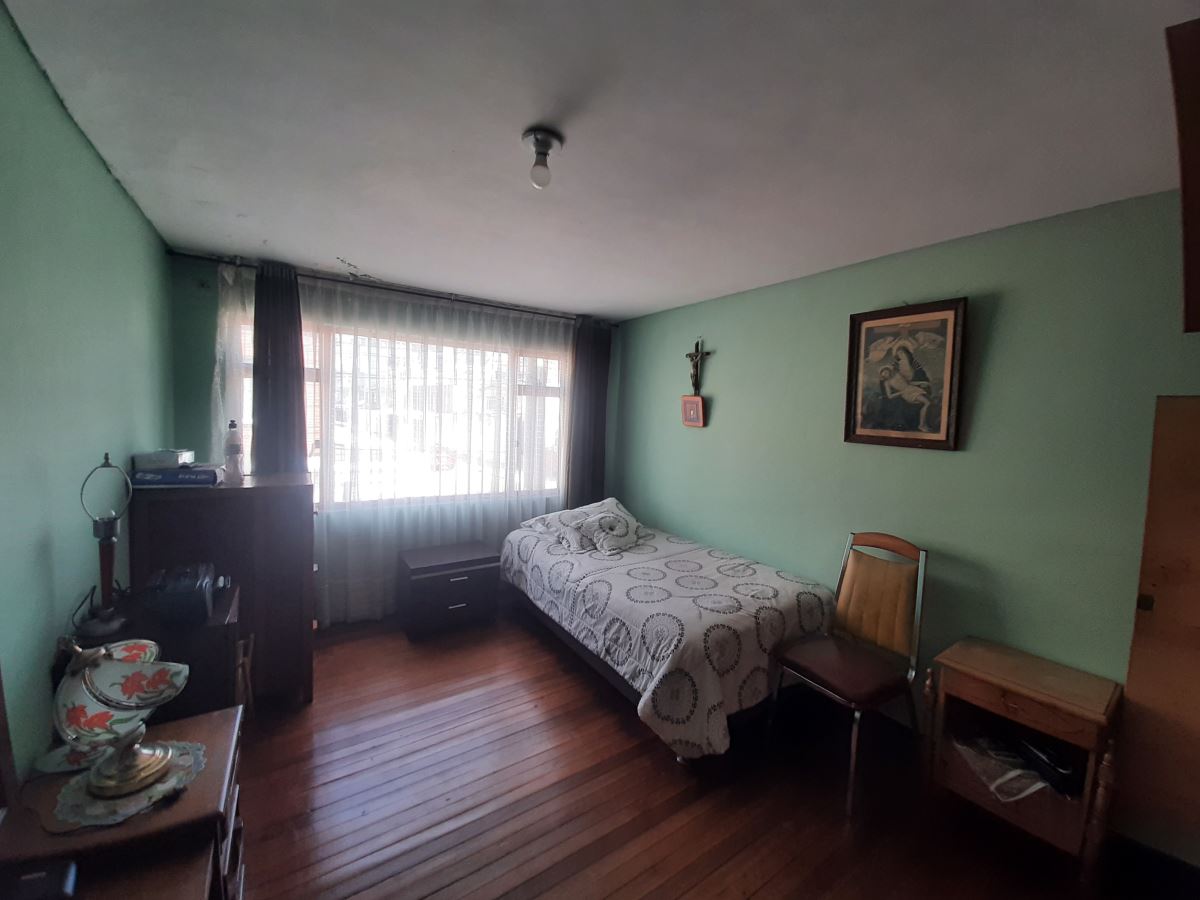 Casa en venta en Engativá, Bogotá · foto 17 de 23