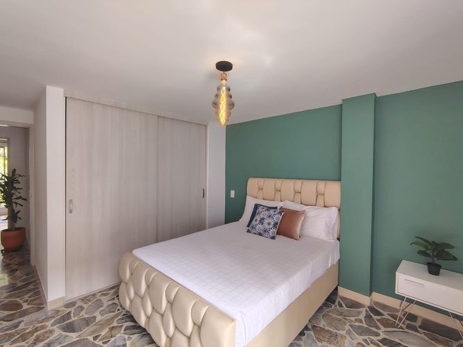 Apartamento de 3 alcobas en arriendo en El Poblado, Medellín, 140 m² · foto 9 de 19