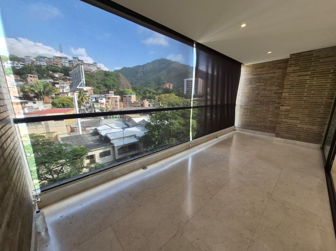 Apartamento de 3 alcobas en venta en Santa Teresita, Cali, 278 m² · foto 13 de 17