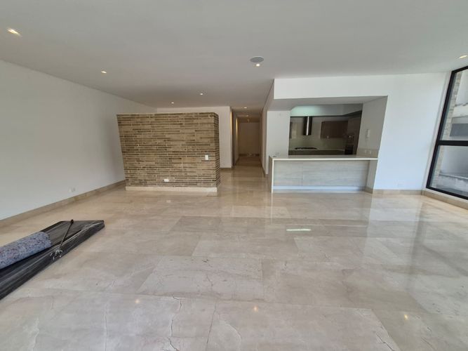 Apartamento de 3 alcobas en venta en Santa Teresita, Cali, 278 m² · foto 15 de 17
