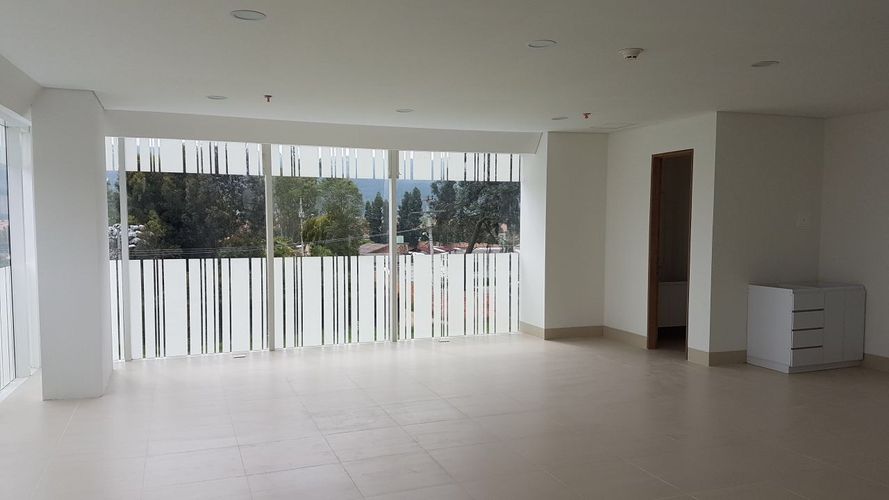 Consultorio en arriendo en Hacienda Fontanar, Chía, 76 m² · foto 4 de 8
