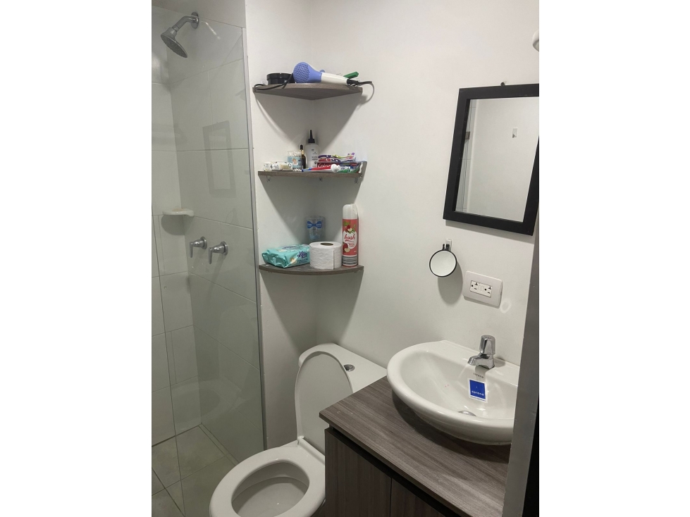 Apartaestudio for sale in Buenos aires, Medellín 5