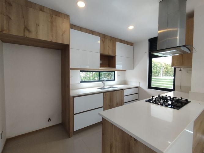 Casa de 4 alcobas en arriendo en La Pradera, Dosquebradas, 450 m² · foto 4 de 12