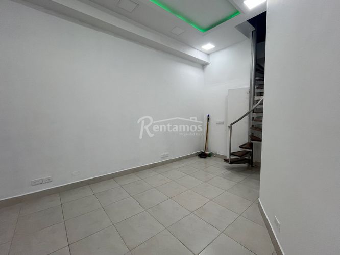 Local en venta en Loma Del Escobero, Envigado, 45 m² · foto 3 de 21