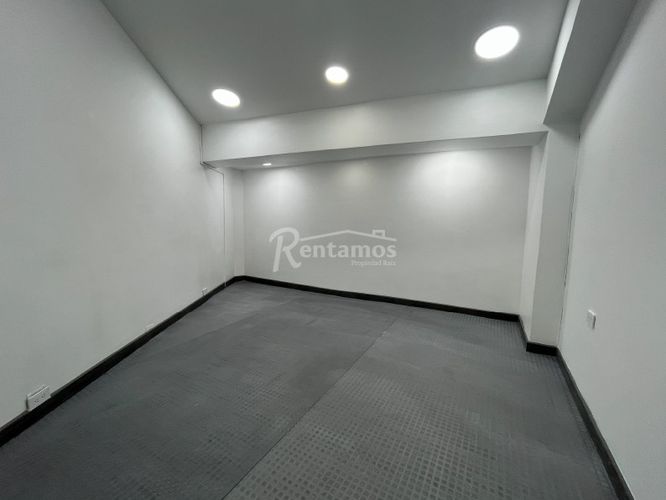 Local en venta en Loma Del Escobero, Envigado, 45 m² · foto 13 de 21