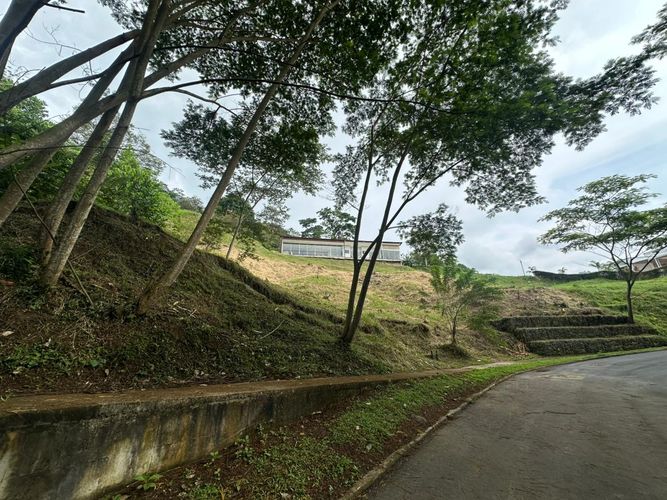 Lote en venta en La Trinidad, Manizales · foto 12 de 17