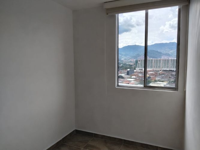 Apartamento de 2 alcobas en arriendo en El Poblado, Medellín, 52 m² · foto 11 de 16