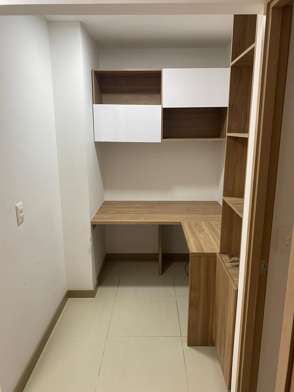 Apartamento en venta en Toledo, La Estrella · foto 7 de 24