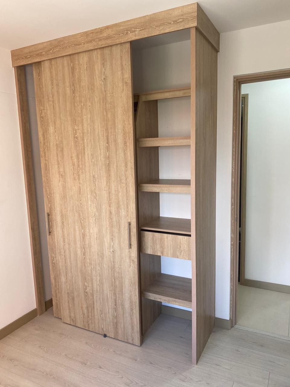 Apartamento en venta en Toledo, La Estrella · foto 11 de 24