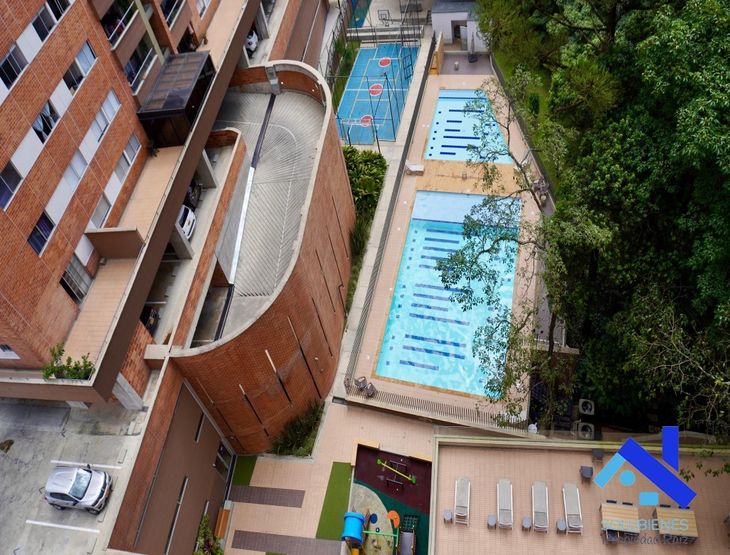 Apartamento en venta en Toledo, La Estrella · foto 20 de 24