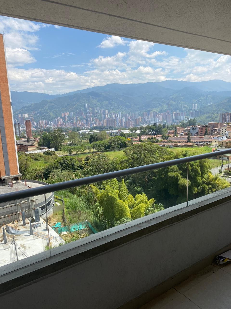 Apartamento en venta en Toledo, La Estrella · foto 6 de 24