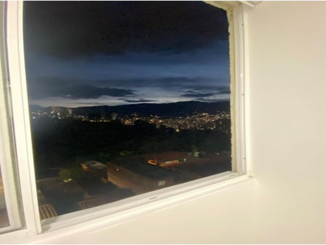 Apartamento de 3 alcobas en venta en Maria Auxiliadora, Sabaneta, 55 m² · foto 5 de 11