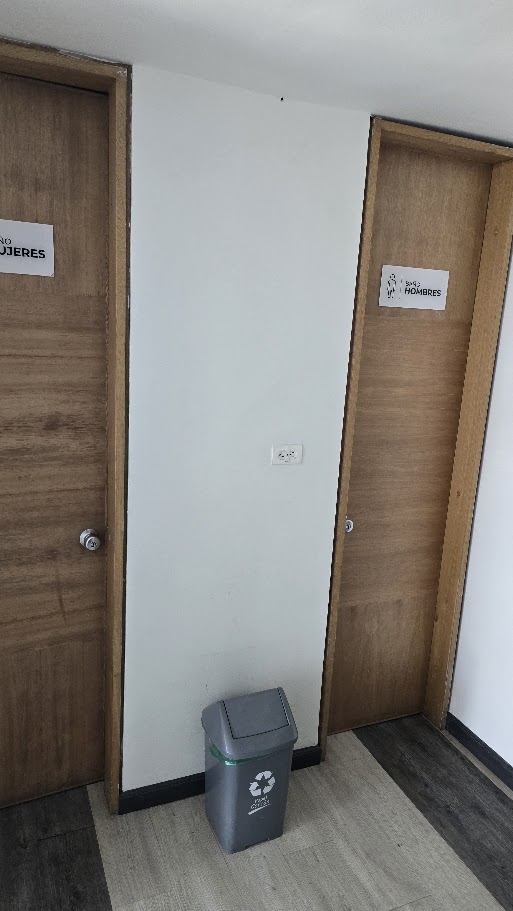 Casa en venta en Polo Club, Bogotá · foto 8 de 24