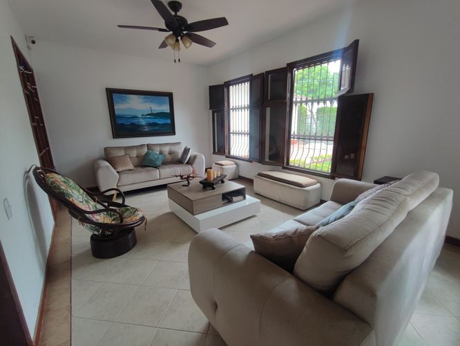 Casa de 4 alcobas en venta en La Morada, Jamundí, 345 m² · foto 5 de 24