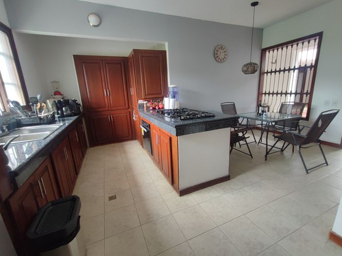 Casa de 4 alcobas en venta en La Morada, Jamundí, 345 m² · foto 11 de 24