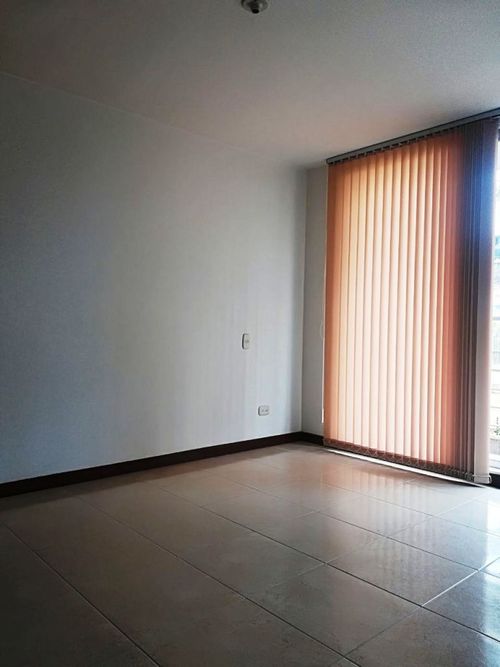 Apartaestudio en venta en Alamos, Pereira, 40 m² · foto 13 de 15