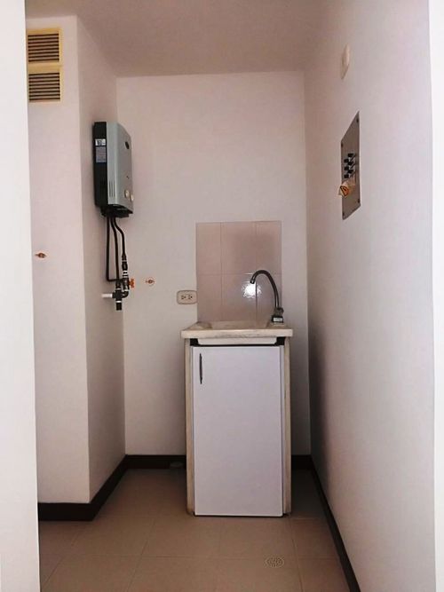 Apartaestudio en venta en Alamos, Pereira, 40 m² · foto 8 de 15
