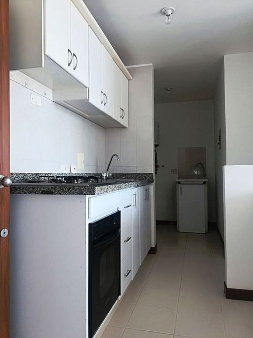 Apartaestudio en venta en Alamos, Pereira, 40 m² · foto 5 de 15