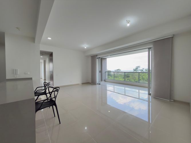 Apartamento de 3 alcobas en venta en Pance, Cali, 165 m² · foto 2 de 15