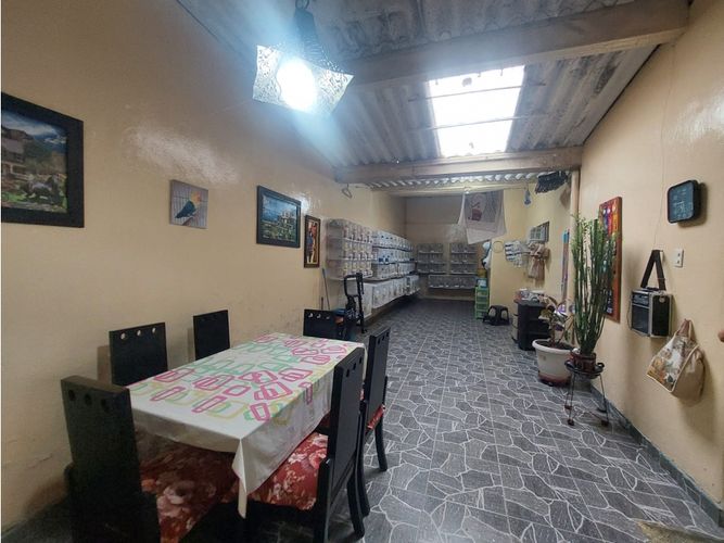 Casa de 5 alcobas en venta en Armenia, 180 m² · foto 15 de 19