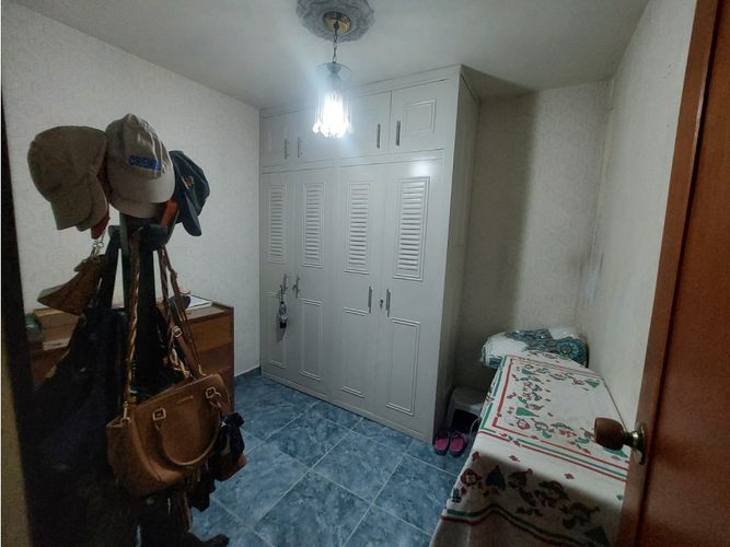 Casa de 5 alcobas en venta en Armenia, 180 m² · foto 16 de 19