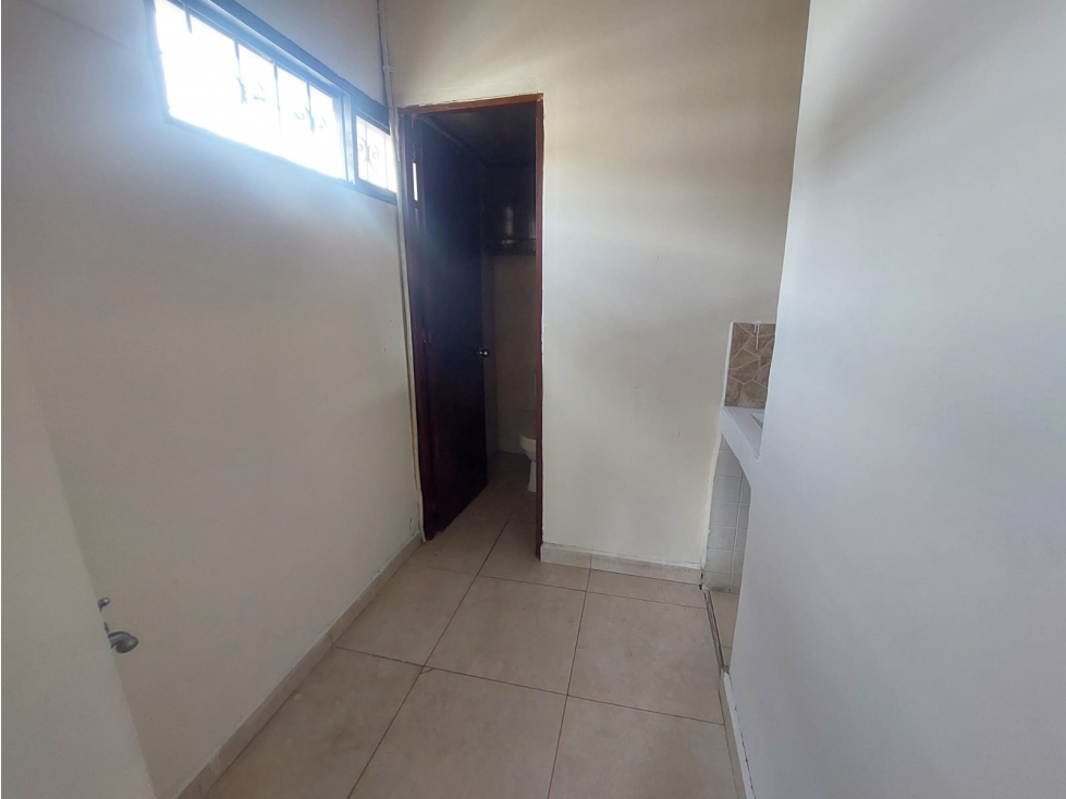 Casa de 2 alcobas en venta en San Jose, Armenia, 130 m² · foto 4 de 11