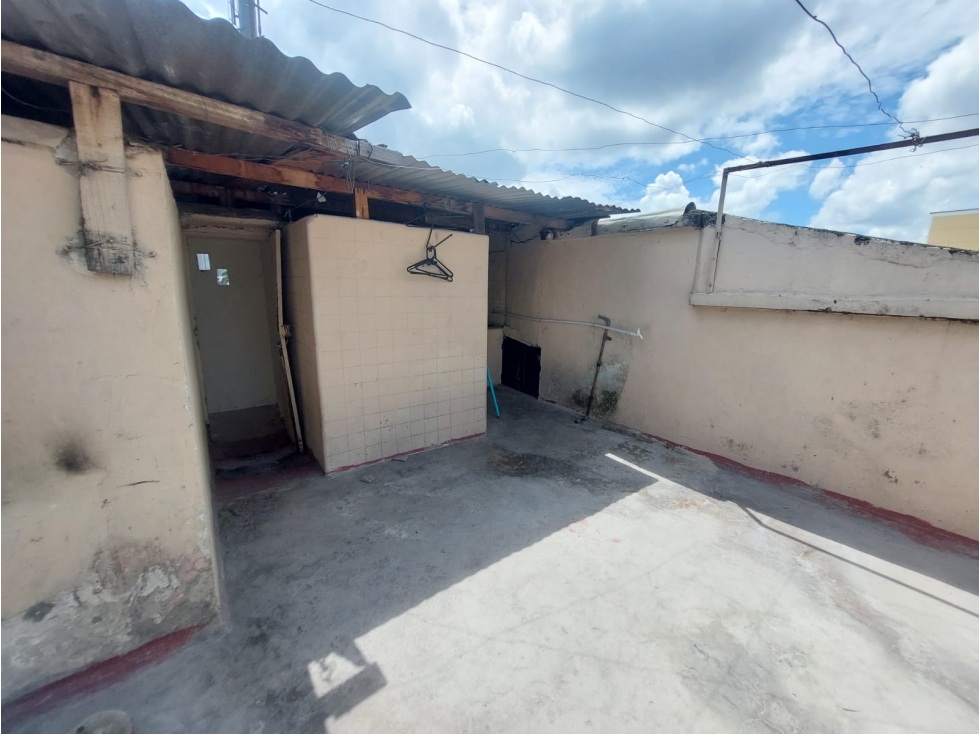 Casa de 2 alcobas en venta en San Jose, Armenia, 130 m² · foto 10 de 11