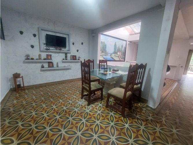 Apartamento de 10 alcobas en venta en Granada, Armenia, 204 m² · foto 3 de 24