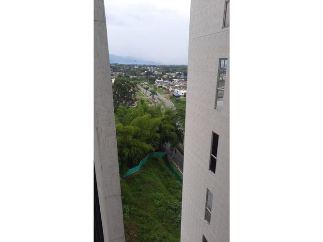 Apartaestudio en venta en Cr. Brisas Del Bosque, Armenia, 48 m² · foto 17 de 24