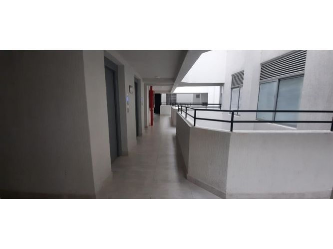 Apartaestudio en venta en Cr. Brisas Del Bosque, Armenia, 48 m² · foto 20 de 24