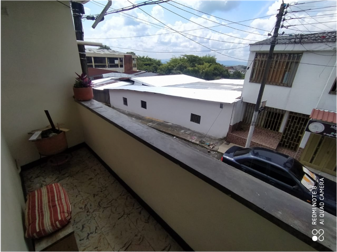Casa de 8 alcobas en venta en Brasilia, Armenia, 180 m² · foto 17 de 17