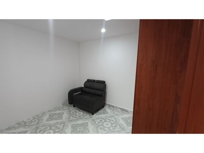 Casa de 4 alcobas en venta en Granada, Armenia, 192 m² · foto 7 de 18