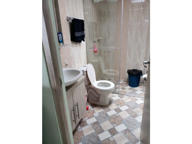 Casa de 9 alcobas en venta en Las Acacias, Armenia, 330 m² · foto 5 de 24