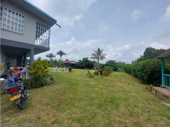 Finca en venta en Sector Parque Valencia, Armenia, 25000 m² · foto 4 de 24
