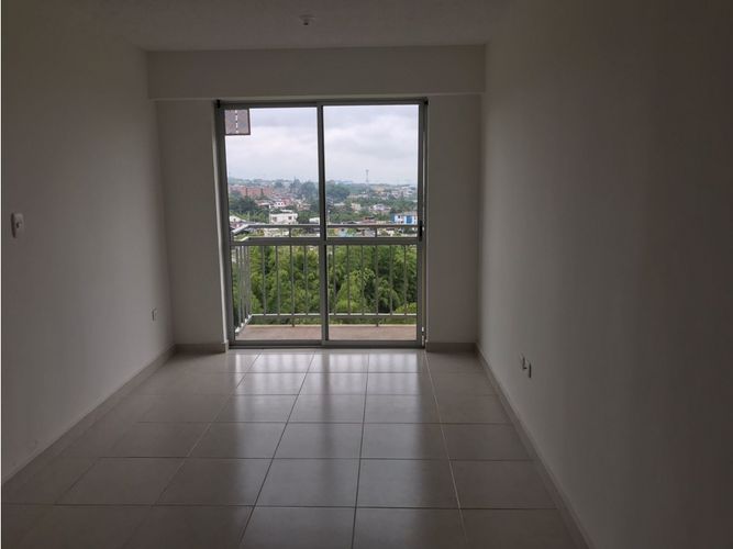 Apartamento de 2 alcobas en venta en San Diego, Armenia, 50 m² · foto 2 de 14