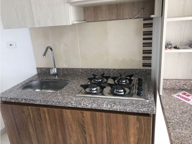 Apartamento de 2 alcobas en venta en San Diego, Armenia, 50 m² · foto 5 de 14