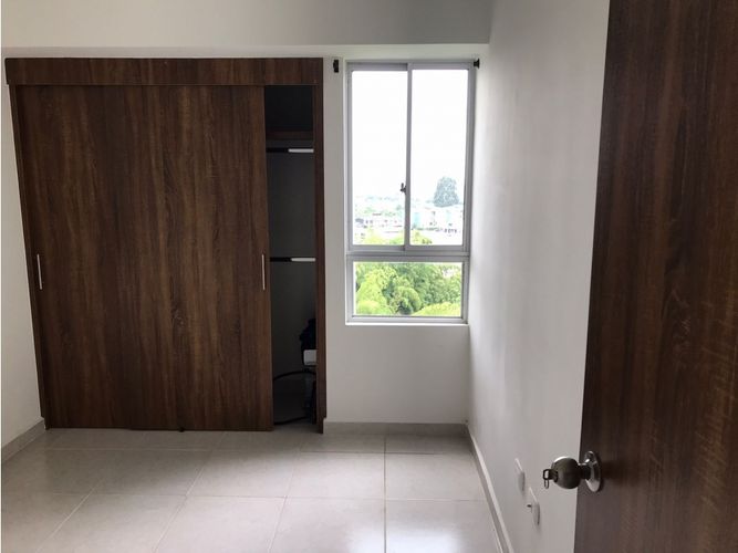 Apartamento de 2 alcobas en venta en San Diego, Armenia, 50 m² · foto 8 de 14